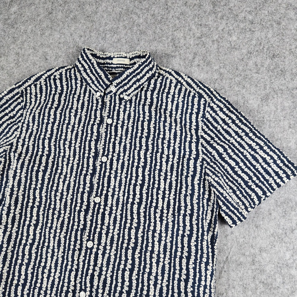 J Crew Shirt Men S Blue Floral Stripe Short Sleeve Classic Fit Resort Casual
